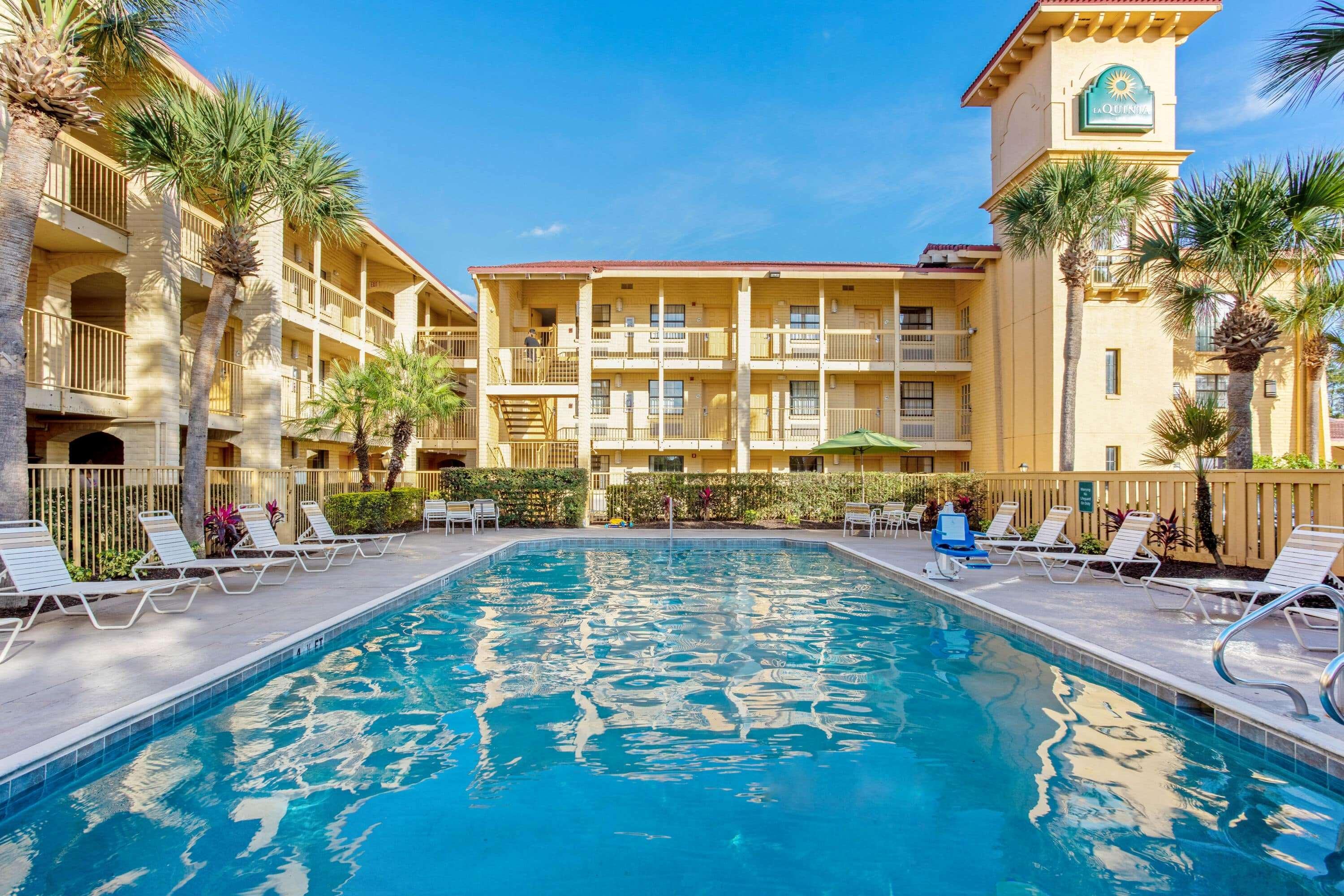 La Quinta Inn By Wyndham Orlando Airport West Екстер'єр фото